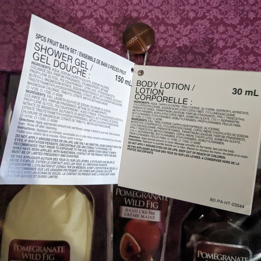Factory sealed 5 piece fruit bath set body bar, lotion, gel, cream bath pearls - Picture 5 of 5